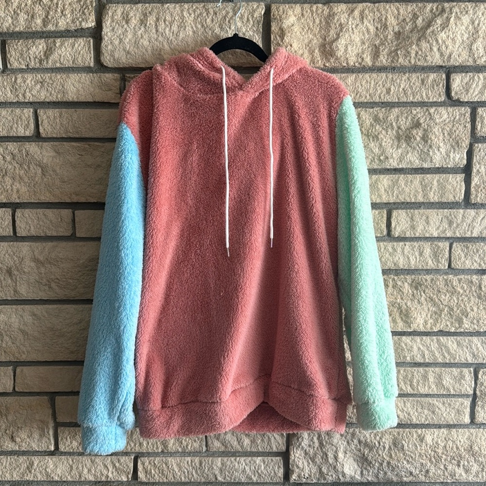 Fuzzy Hoddie